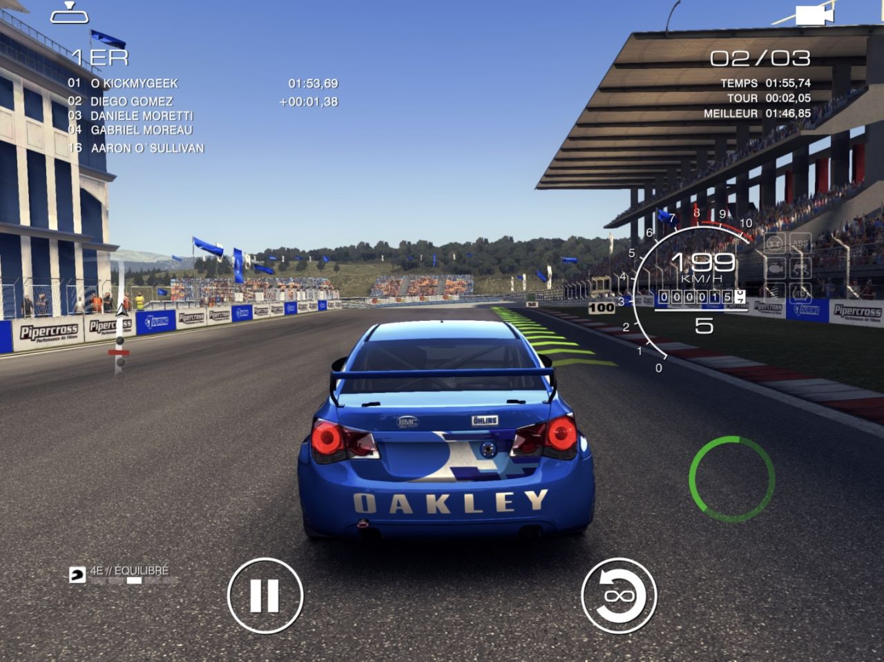 GRID Autosport (copie d'écran 1 sur iPhone / iPad)